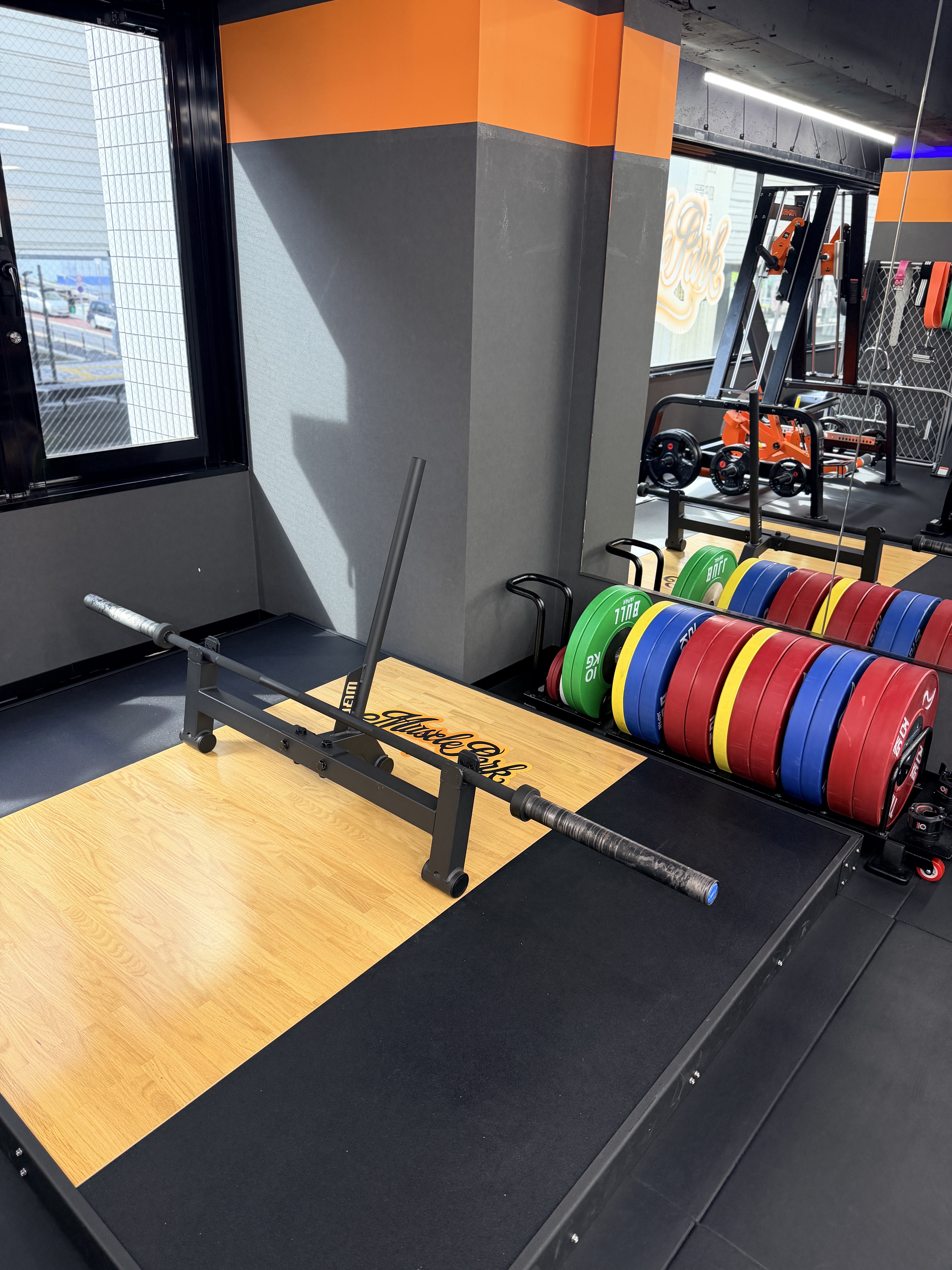 Muscle Park 港区 ジム デッドリフトプラットフォーム
